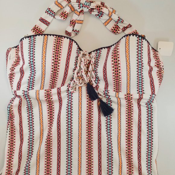 Jessica Simpson Striped textured tankini top. - Picture 2 of 6